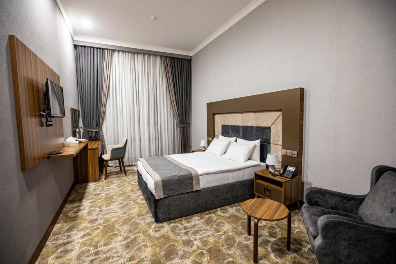 Volga Hotel Baku Exterior foto