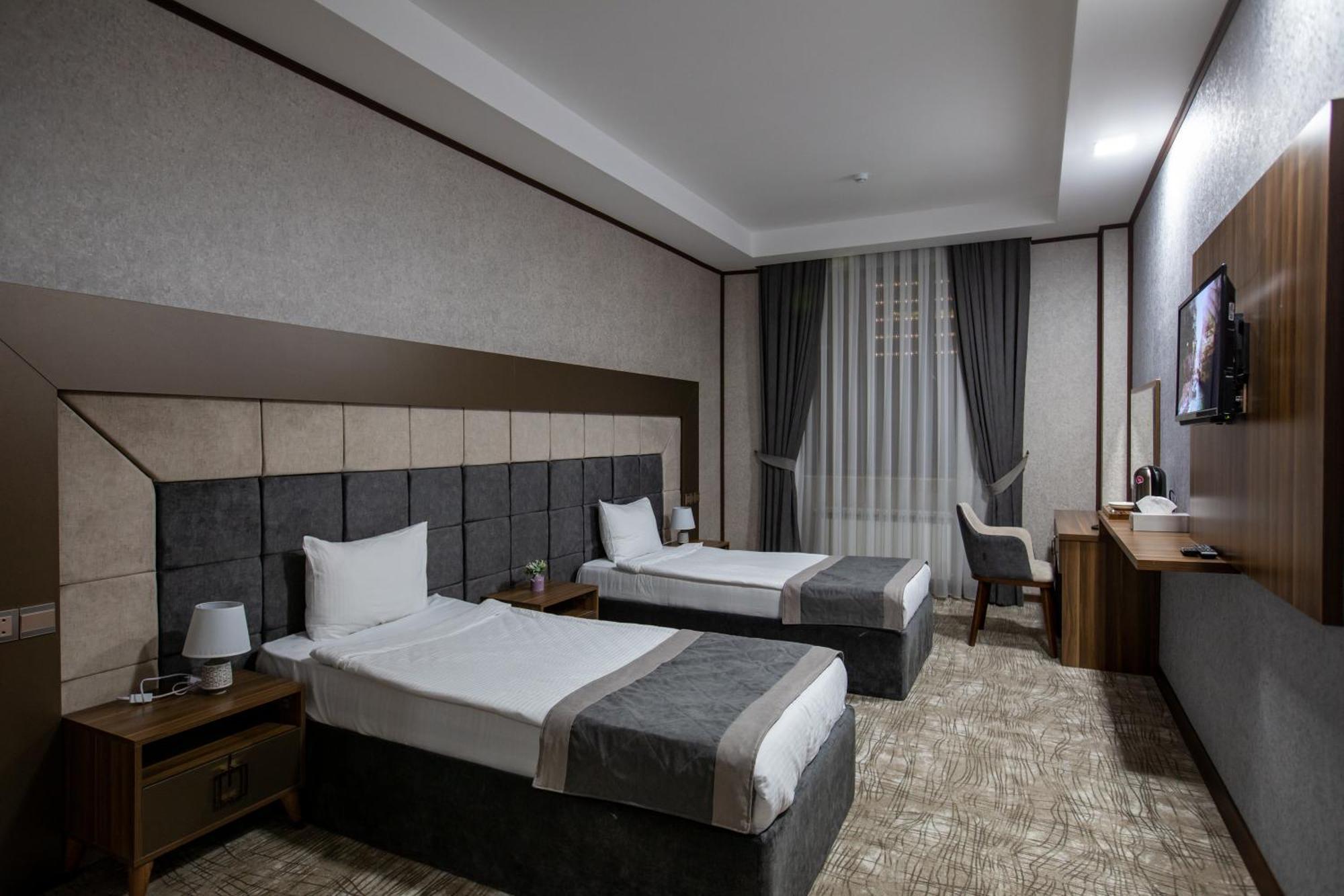 Volga Hotel Baku Exterior foto